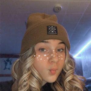 Meet your Posher, Isabelle